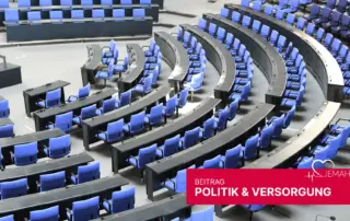 Blick in den leeren Plenarsaal des Deutschen Bundestages, symbolisiert Politik & Versorgung, relevant für jemah e.V.